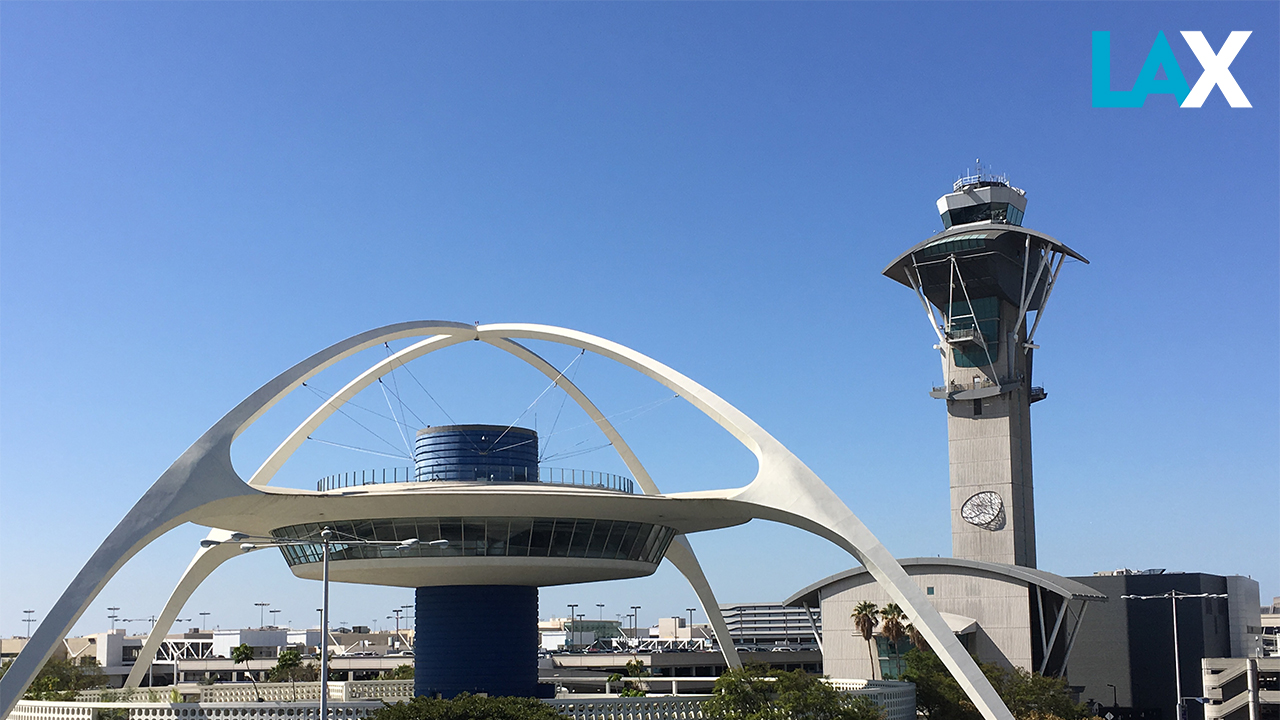 LAX Airport on X: [PIC] Explore #LAXeats & shopping on your
